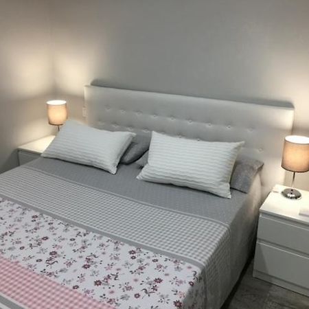 Apartamento Estilo Nordico En Malasana Madrid Buitenkant foto